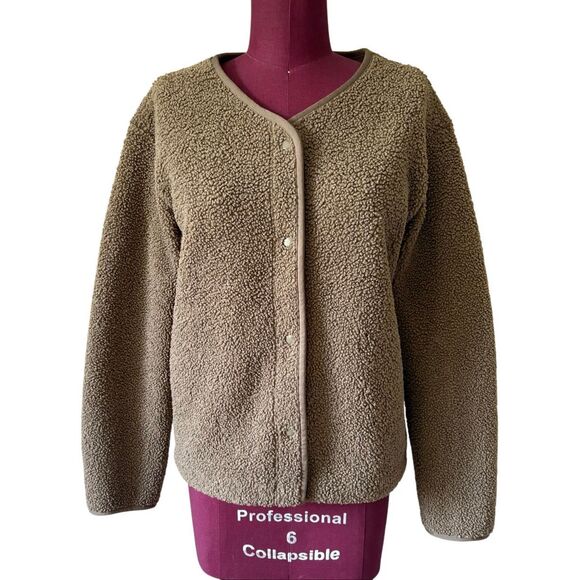 Uniqlo Pile Lined Fleece Jacket size S Olive Green Snap Closure - Picture 2 of 11